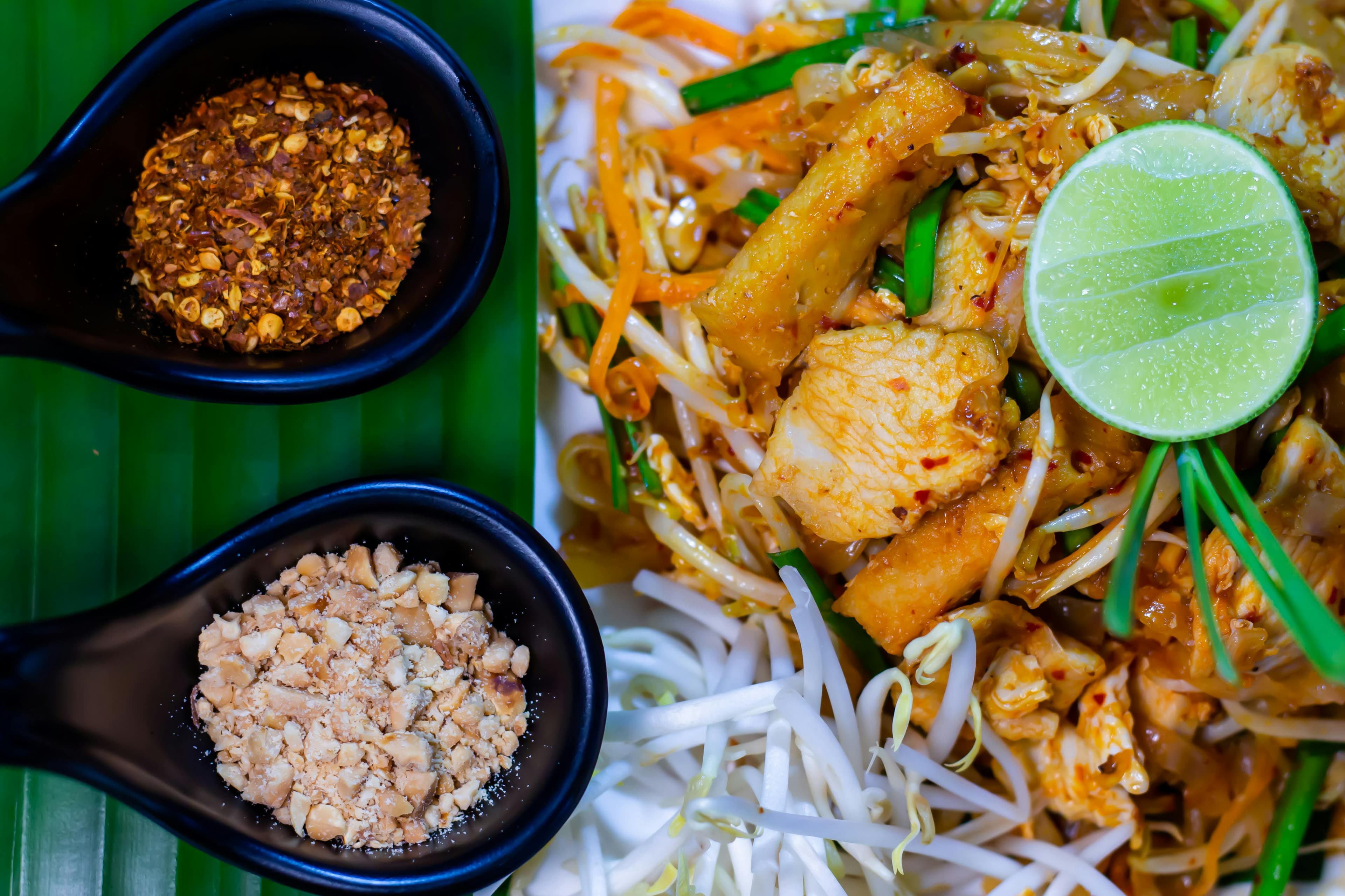 Thai cooking class preparing authentic southern Thai dishes with fresh local ingredients