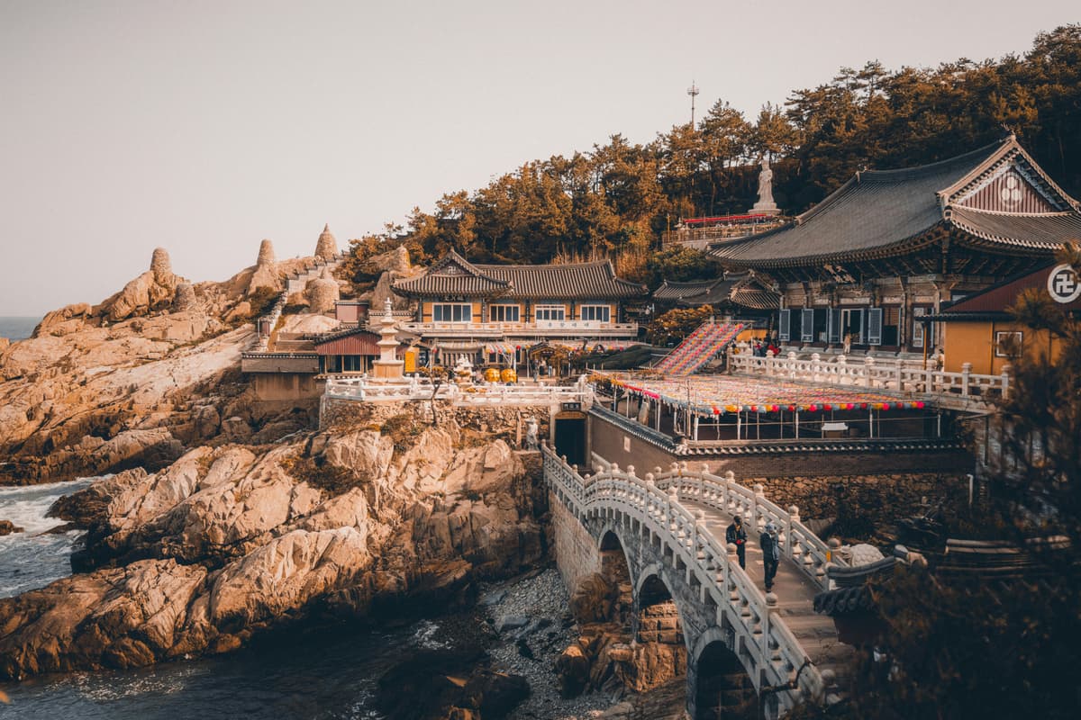 Haedong Yonggungsa seaside temple Busan